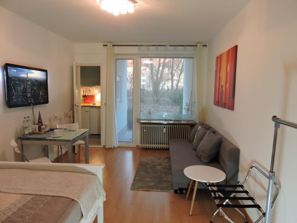 Apartment Leo